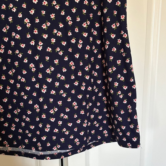 Pulse Women's Navy Floral Tank Top - Picture 5 of 8